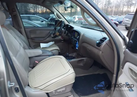 2001 Toyota Sequoia Sr5 V8 from USA, damaged, VIN 5TDBT44A81S056521